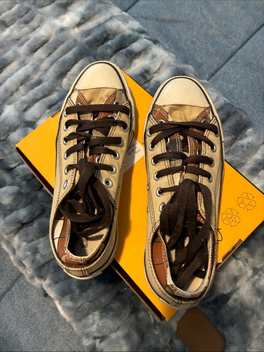 Vintage one of a kind Converse Low-Top Sneakers in Beige and Brown
